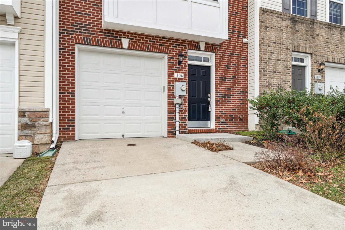 1106 FRONTLINE DRIVE