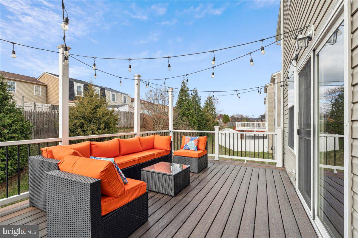 1106 FRONTLINE DRIVE