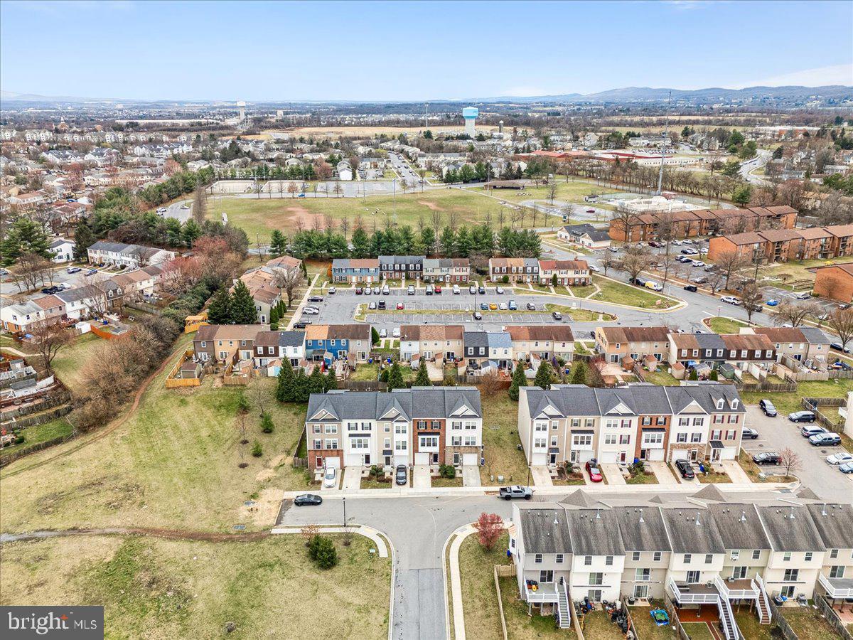 1106 FRONTLINE DRIVE