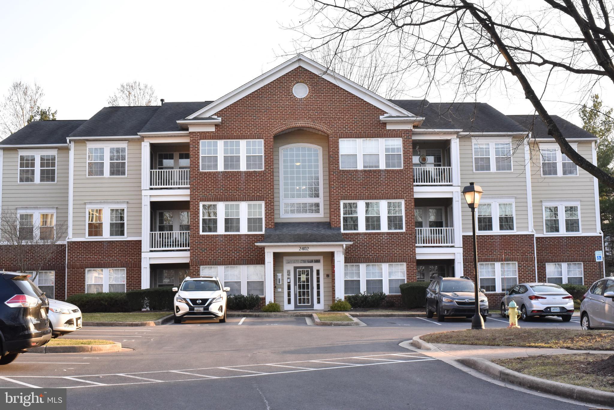 2402 DOMINION DRIVE 3B