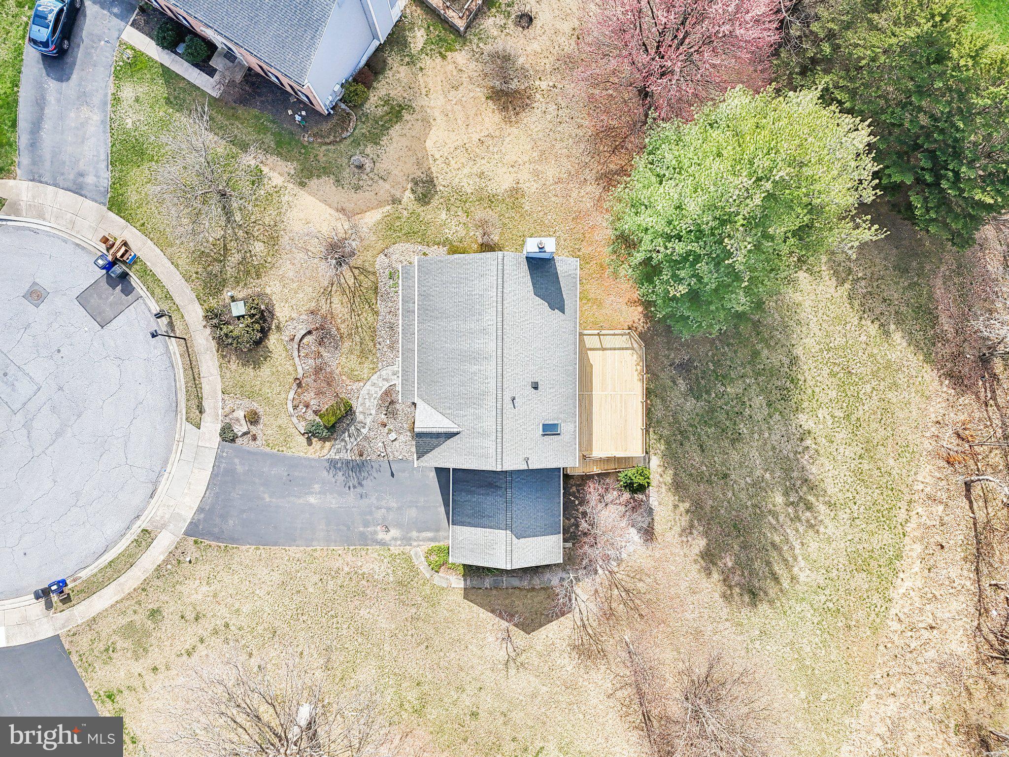 2 IVY HILL DRIVE