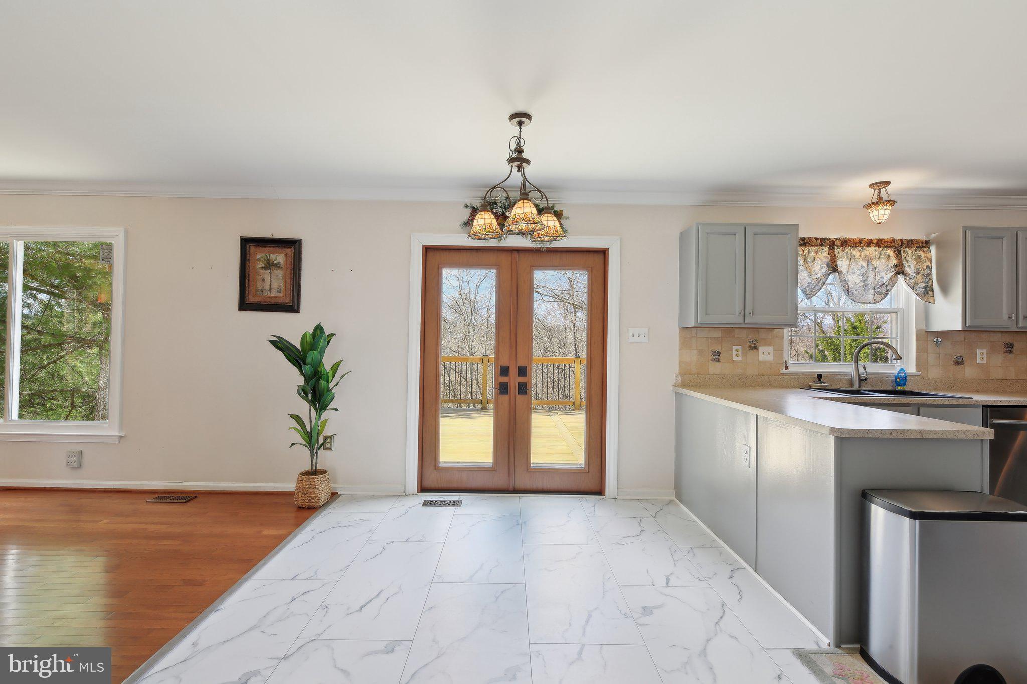 2 IVY HILL DRIVE