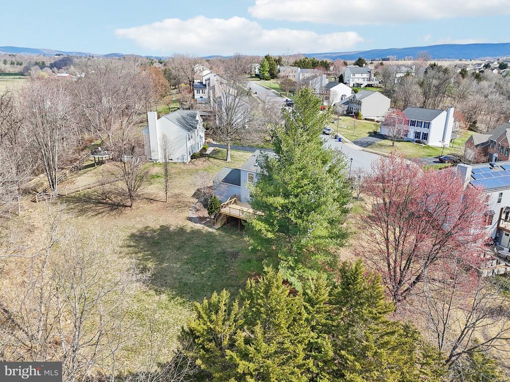 2 IVY HILL DRIVE