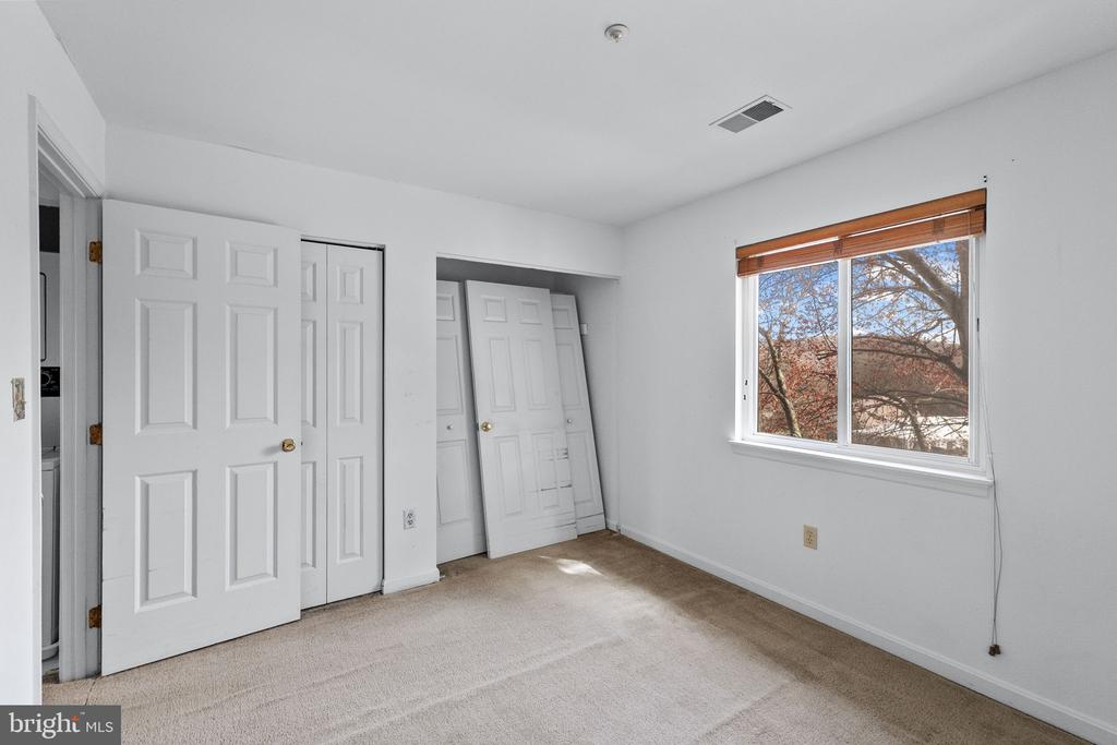 10253 REDTAIL COURT 201F