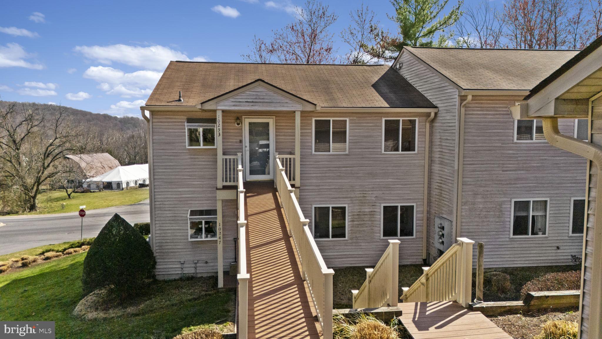 10253 REDTAIL COURT 201F