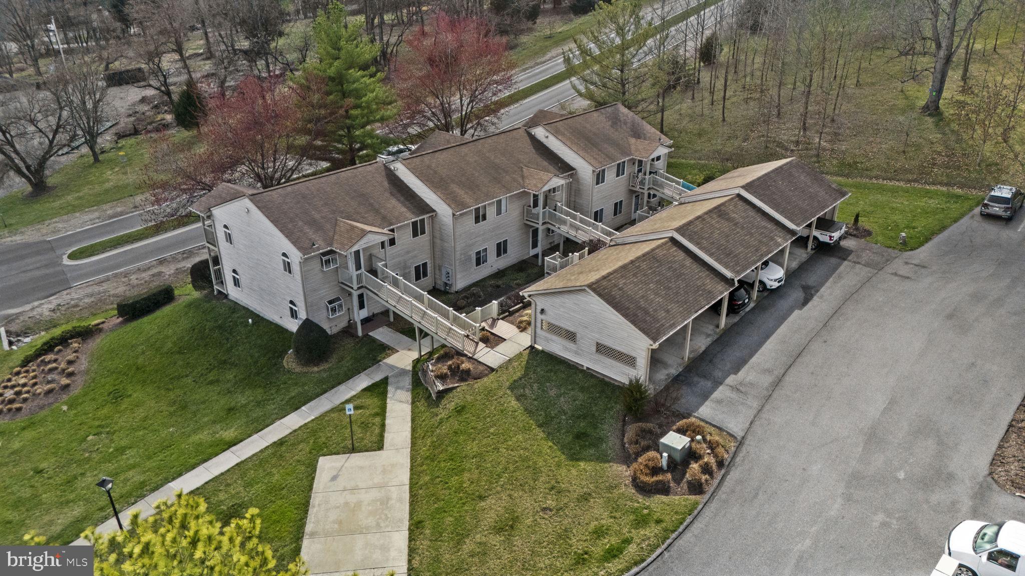 10253 REDTAIL COURT 201F