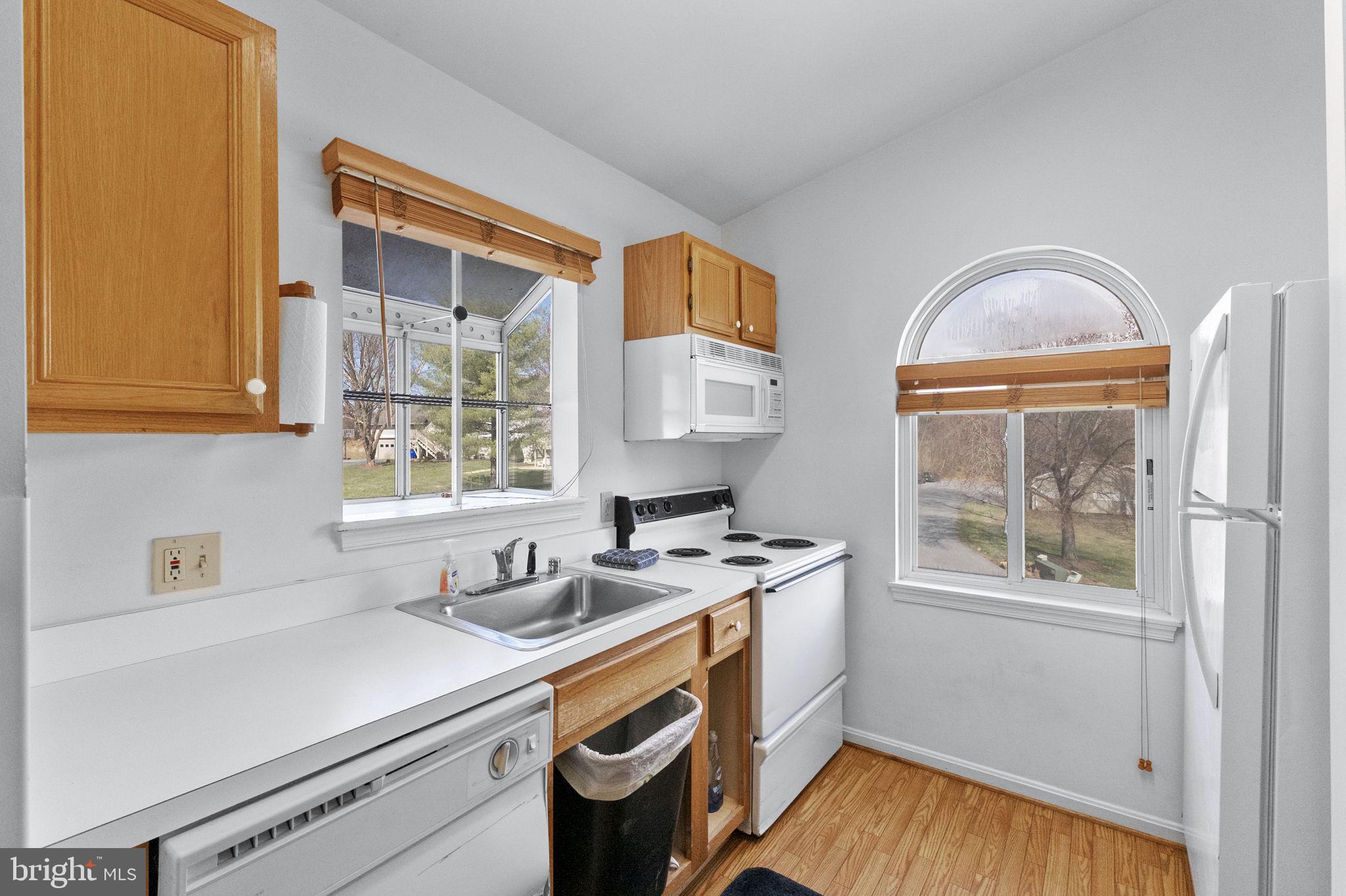 10253 REDTAIL COURT 201F