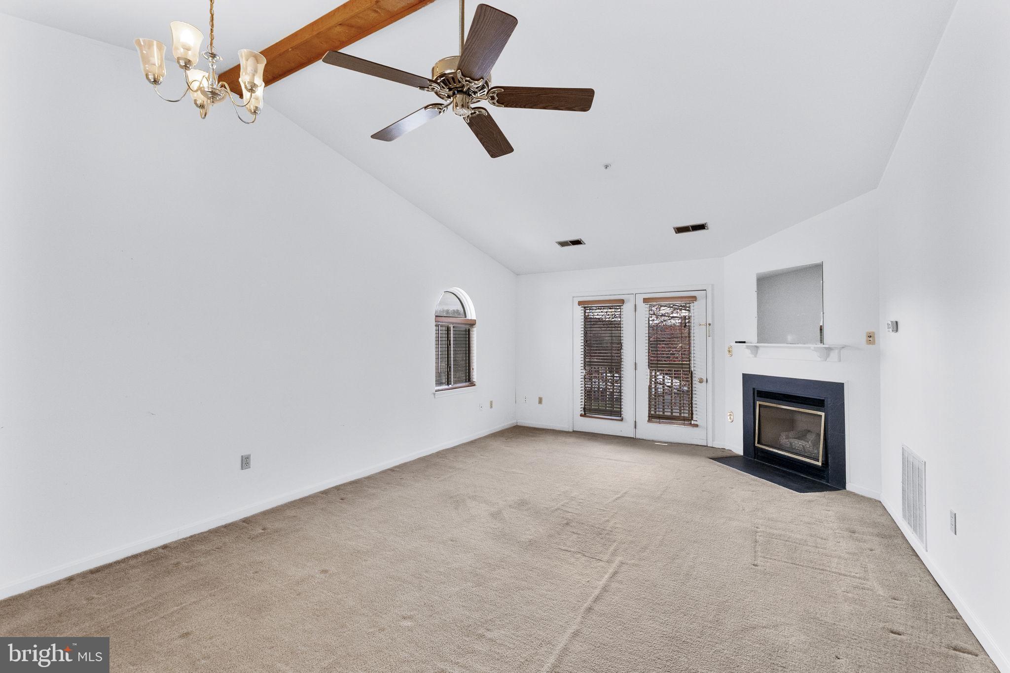10253 REDTAIL COURT 201F