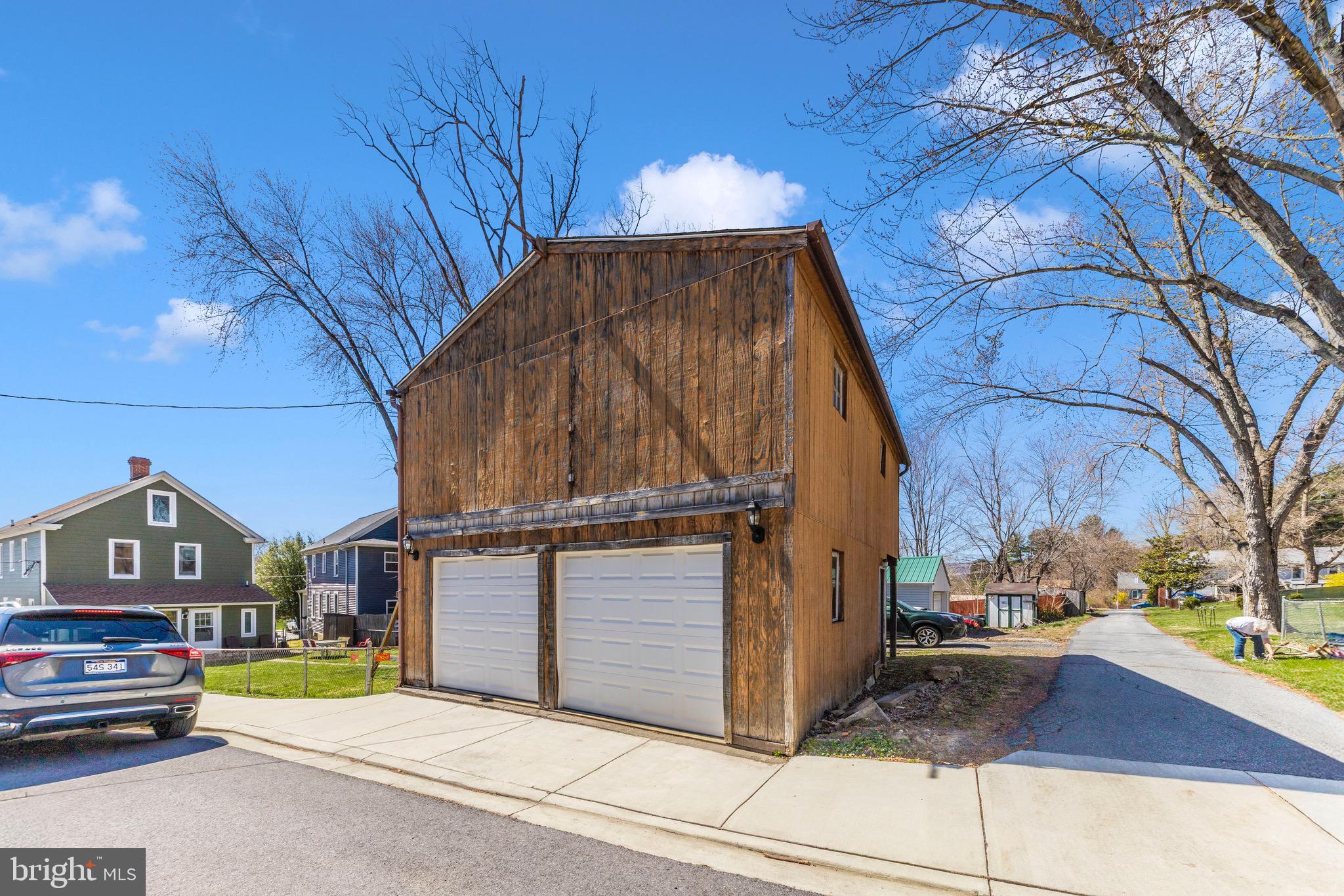 601 BRUNSWICK STREET