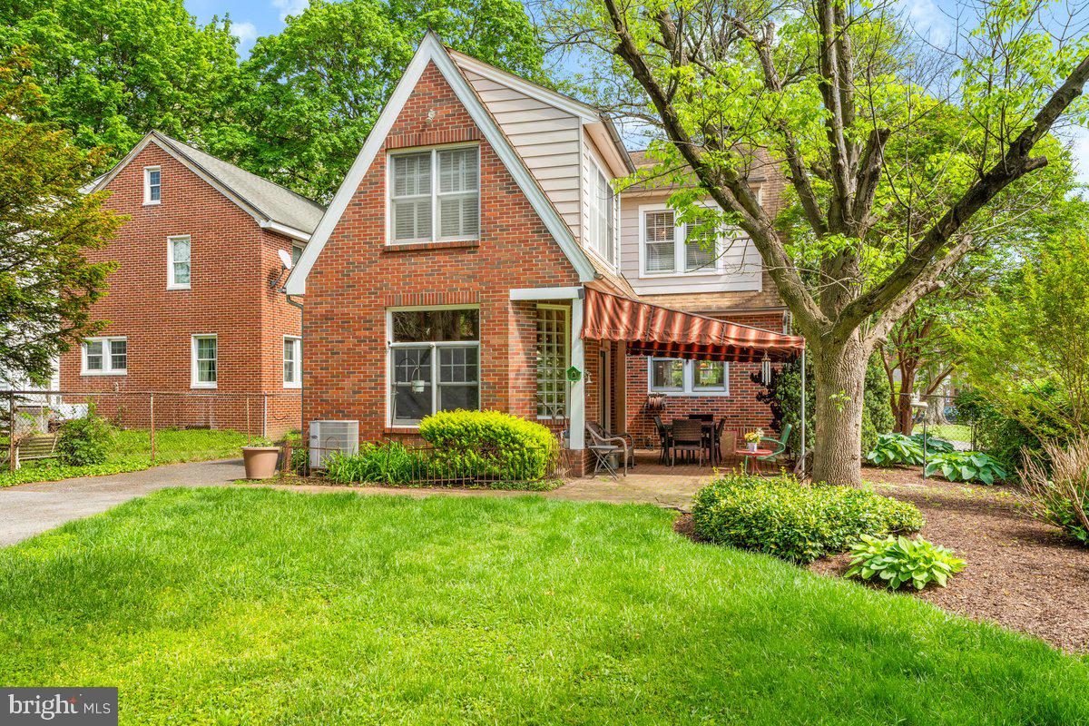 623 WILSON PLACE