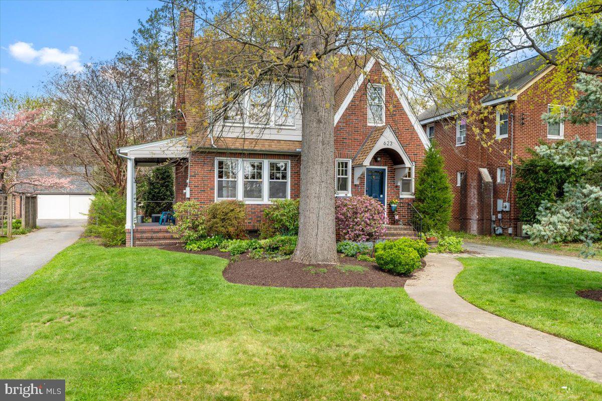 623 WILSON PLACE