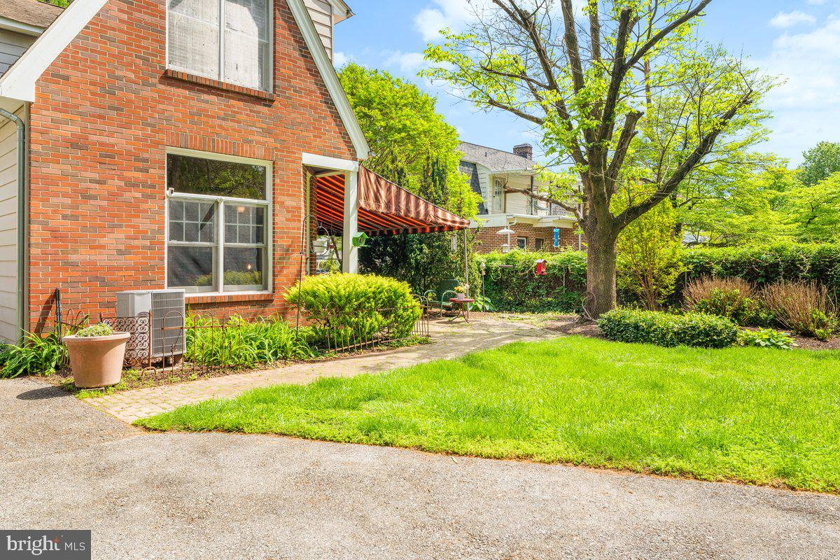 623 WILSON PLACE