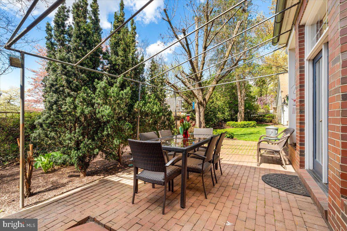 623 WILSON PLACE