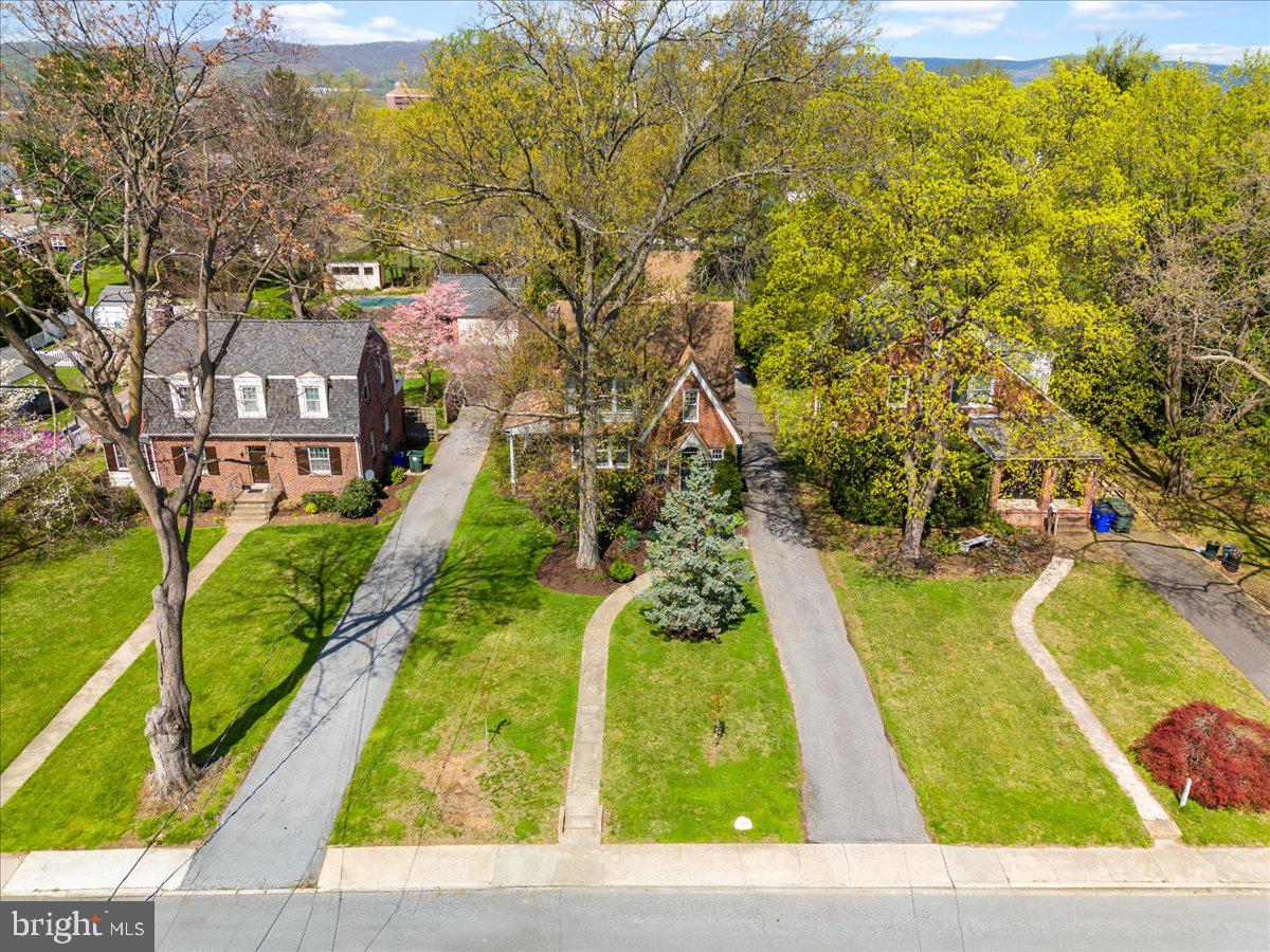 623 WILSON PLACE