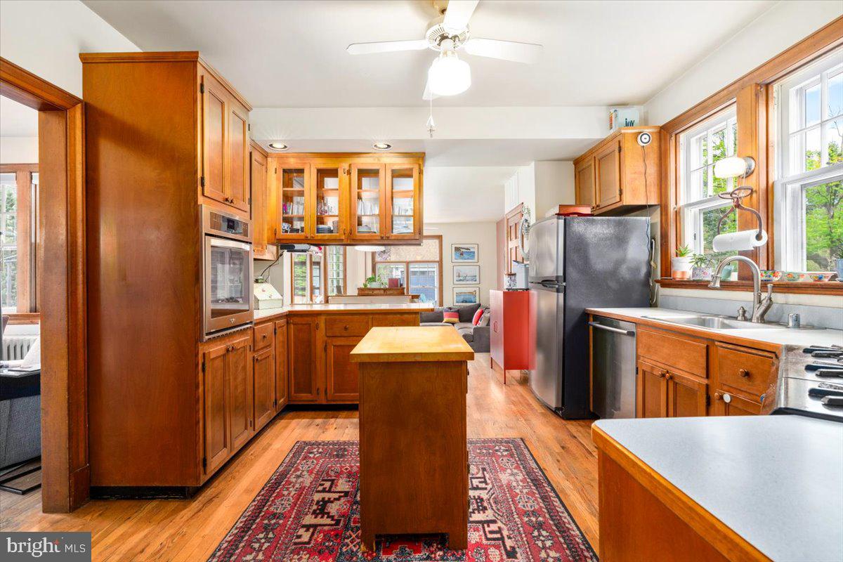 623 WILSON PLACE