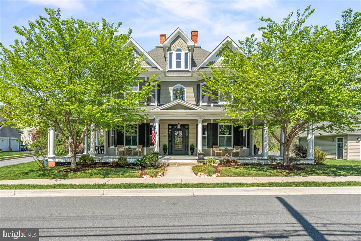 109 BROAD STREET