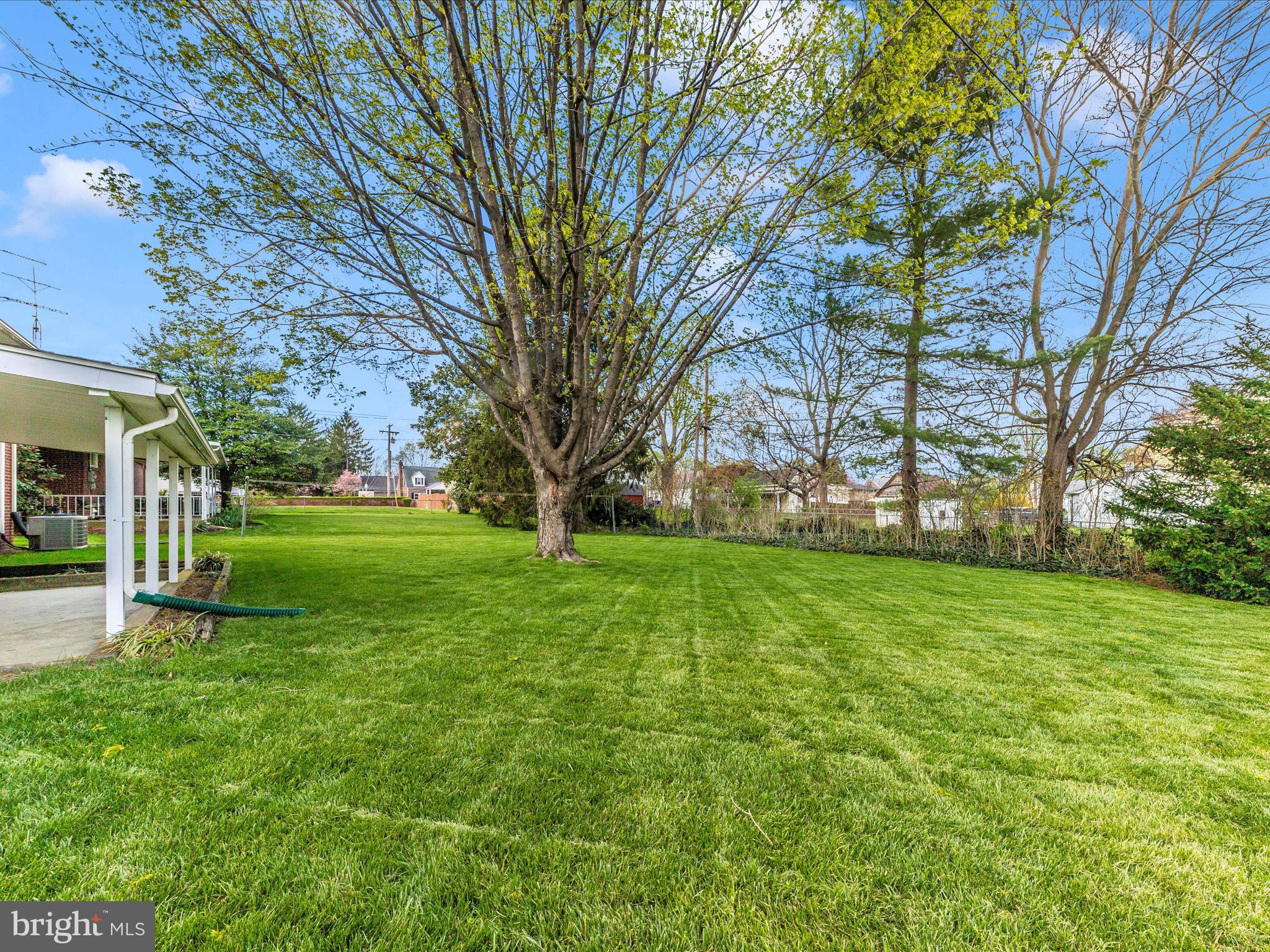 611 WYNGATE DRIVE
