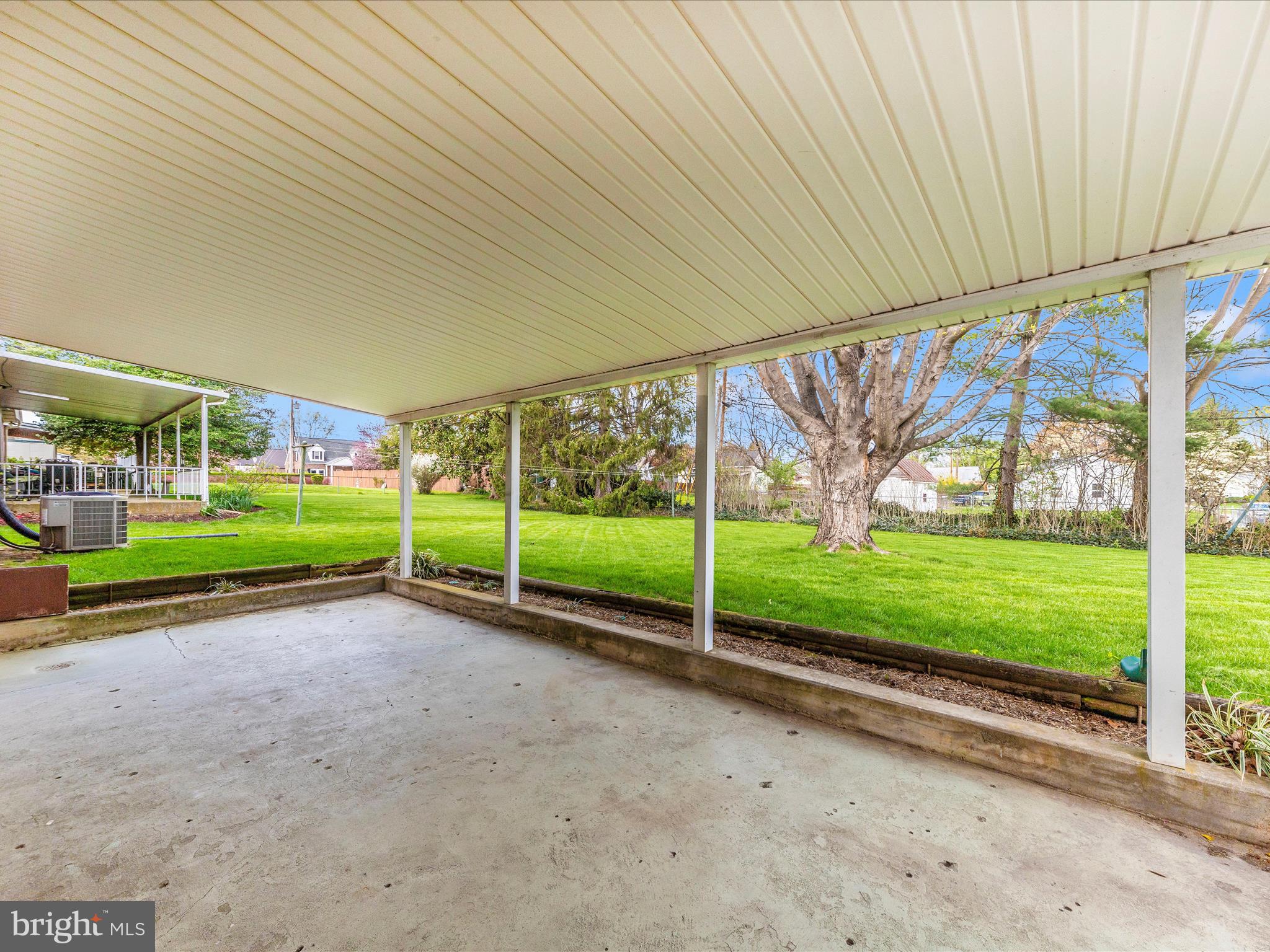 611 WYNGATE DRIVE