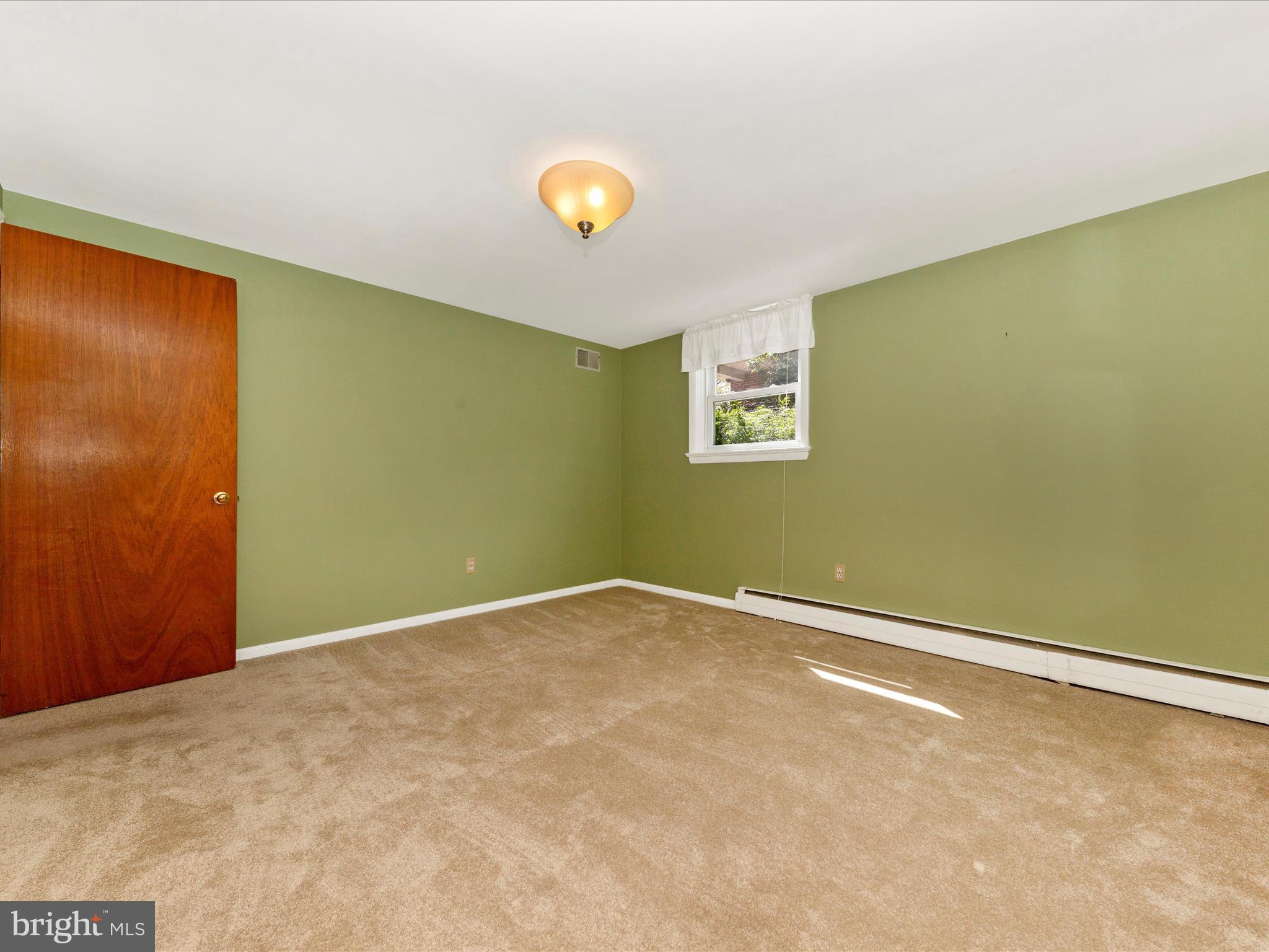 611 WYNGATE DRIVE
