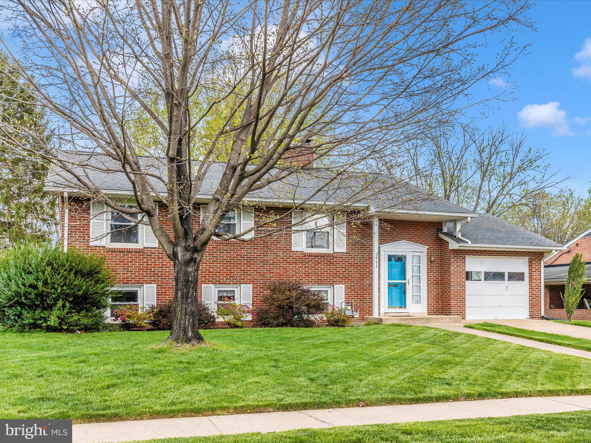 611 WYNGATE DRIVE