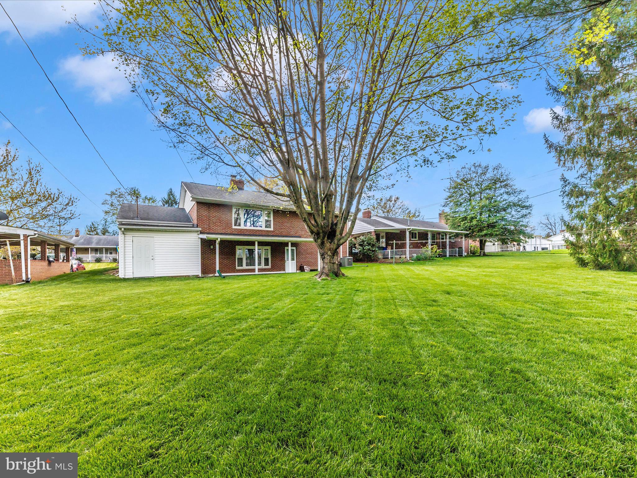 611 WYNGATE DRIVE
