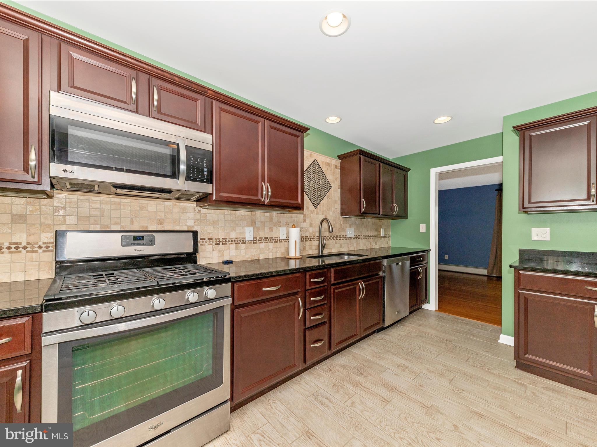 611 WYNGATE DRIVE