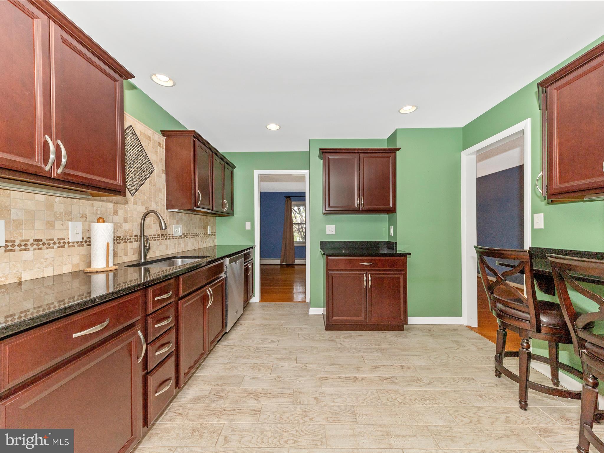 611 WYNGATE DRIVE