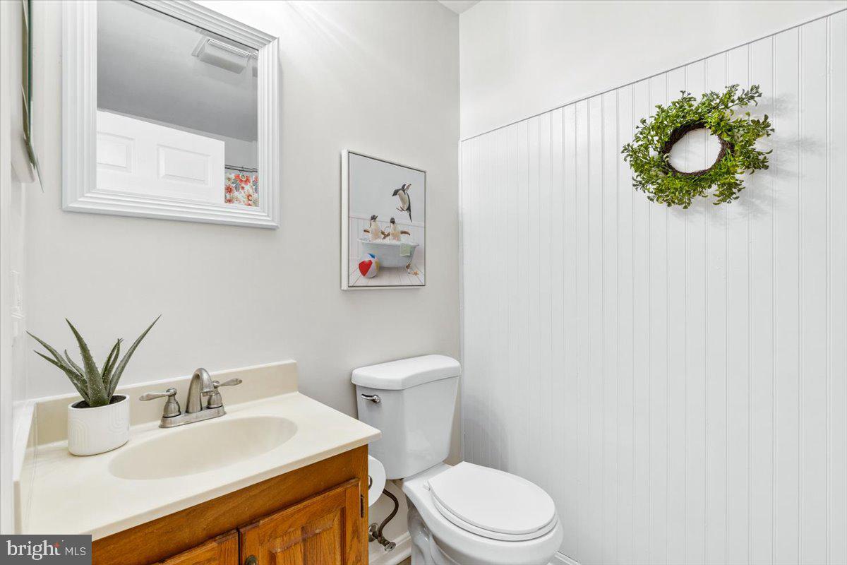 3847 SHADYWOOD DRIVE 1C