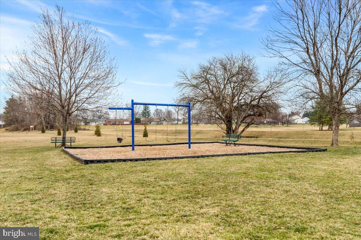 3847 SHADYWOOD DRIVE 1C