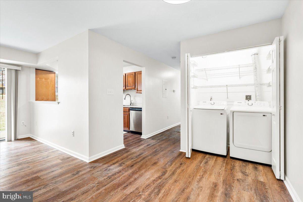 3847 SHADYWOOD DRIVE 1C