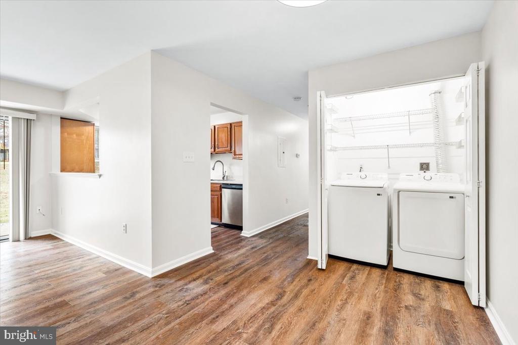 3847 SHADYWOOD DRIVE 1C