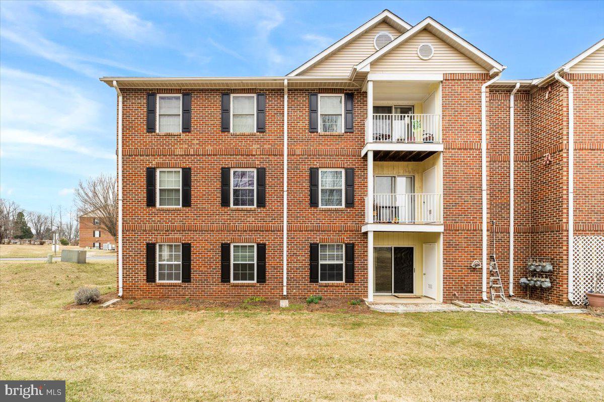 3847 SHADYWOOD DRIVE 1C