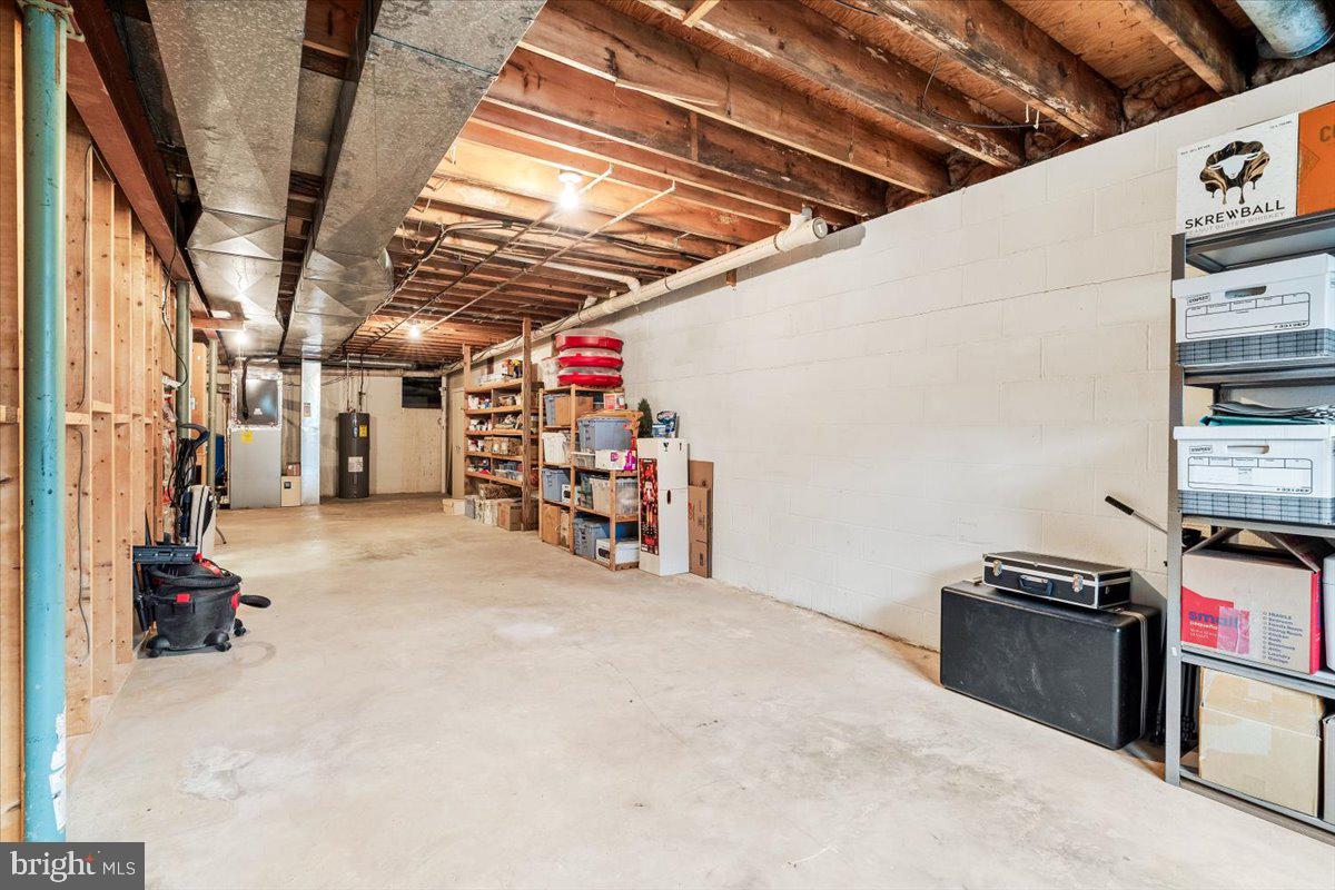 3615 WESTCHESTER COURT