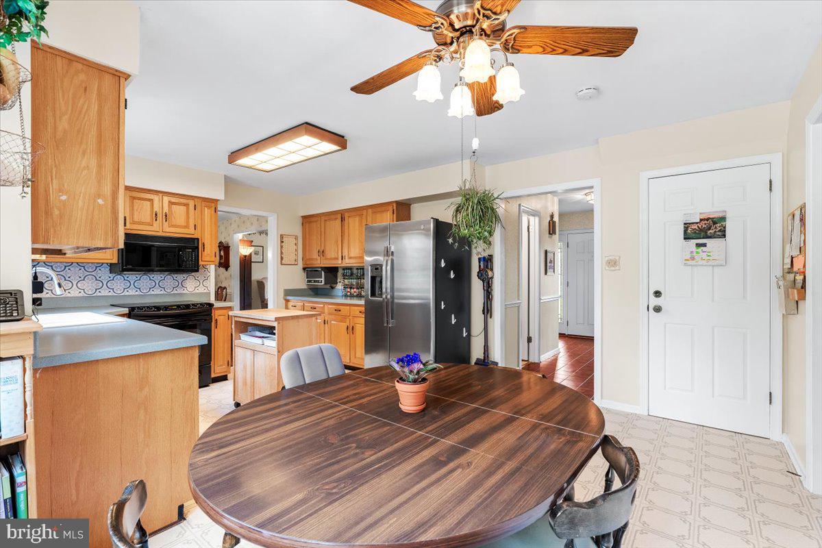 3615 WESTCHESTER COURT