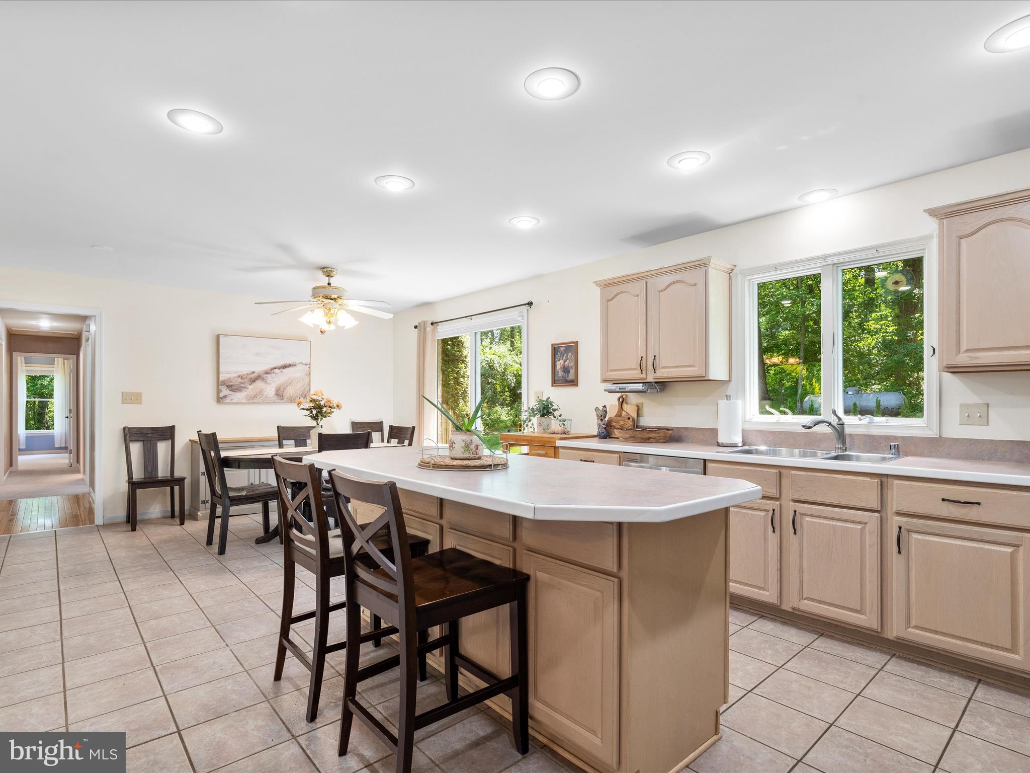 2323 MICHAEL ROAD