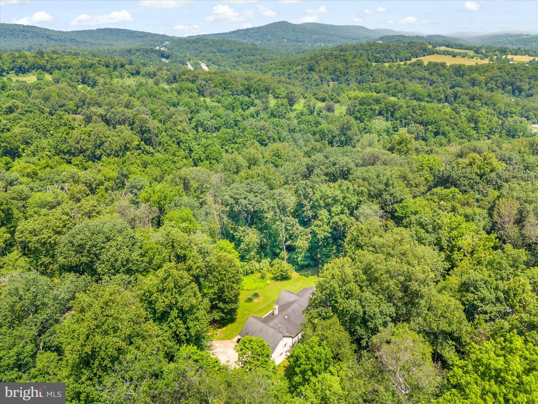 2323 MICHAEL ROAD