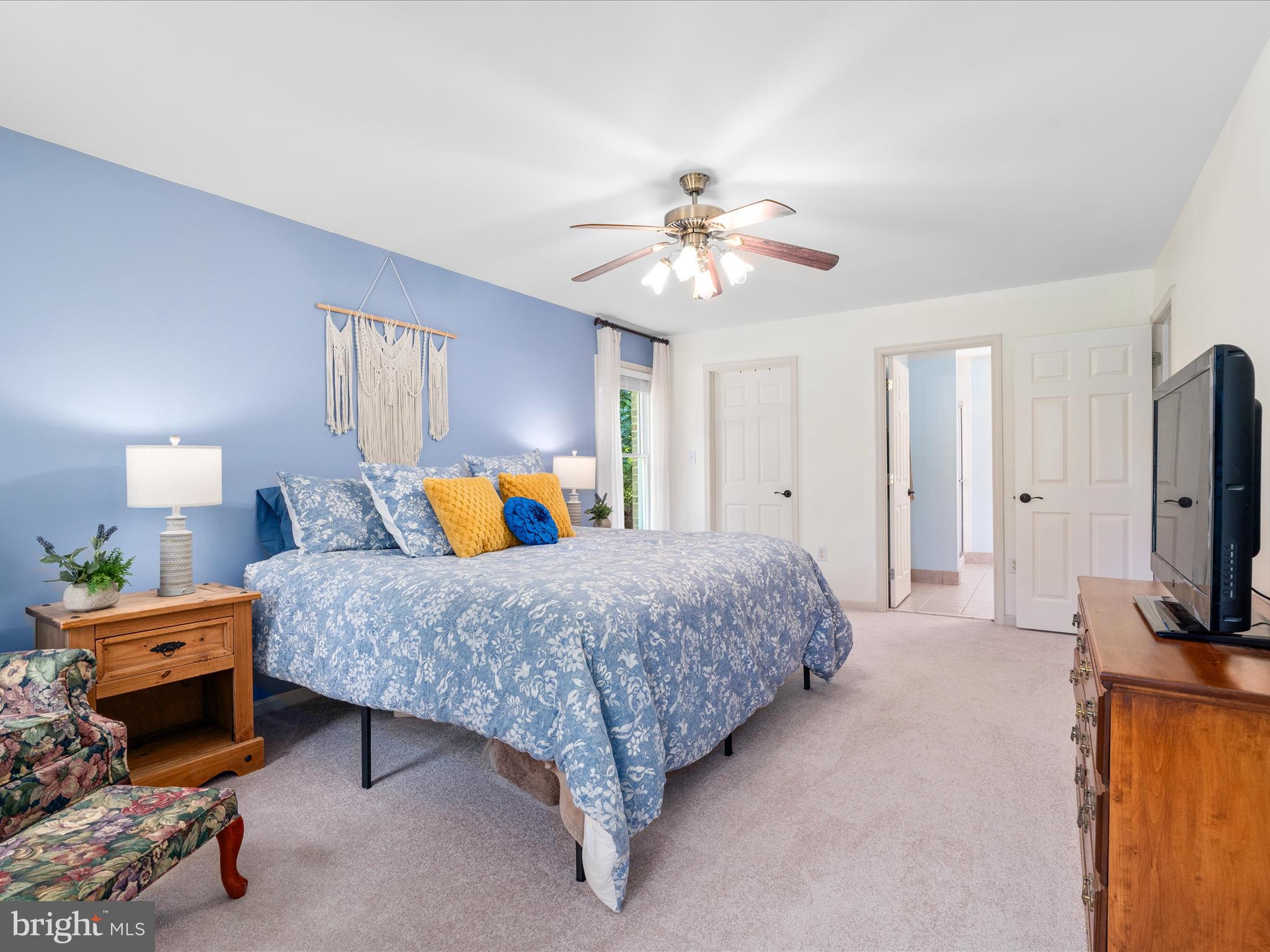 2323 MICHAEL ROAD