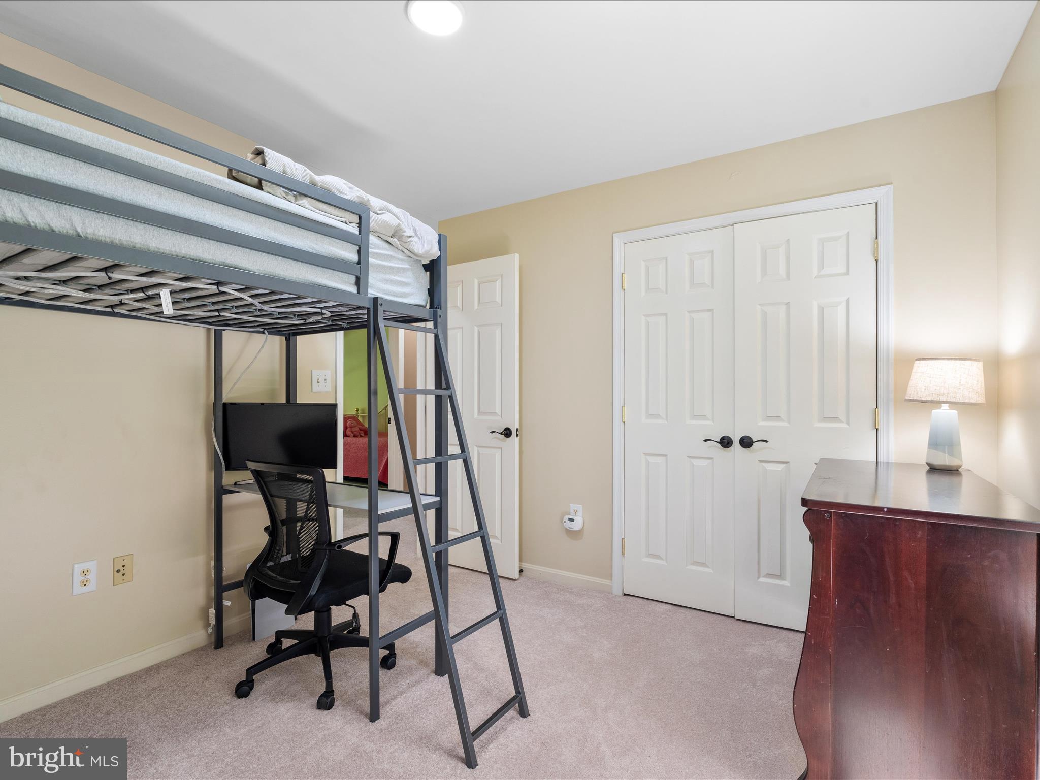 2323 MICHAEL ROAD