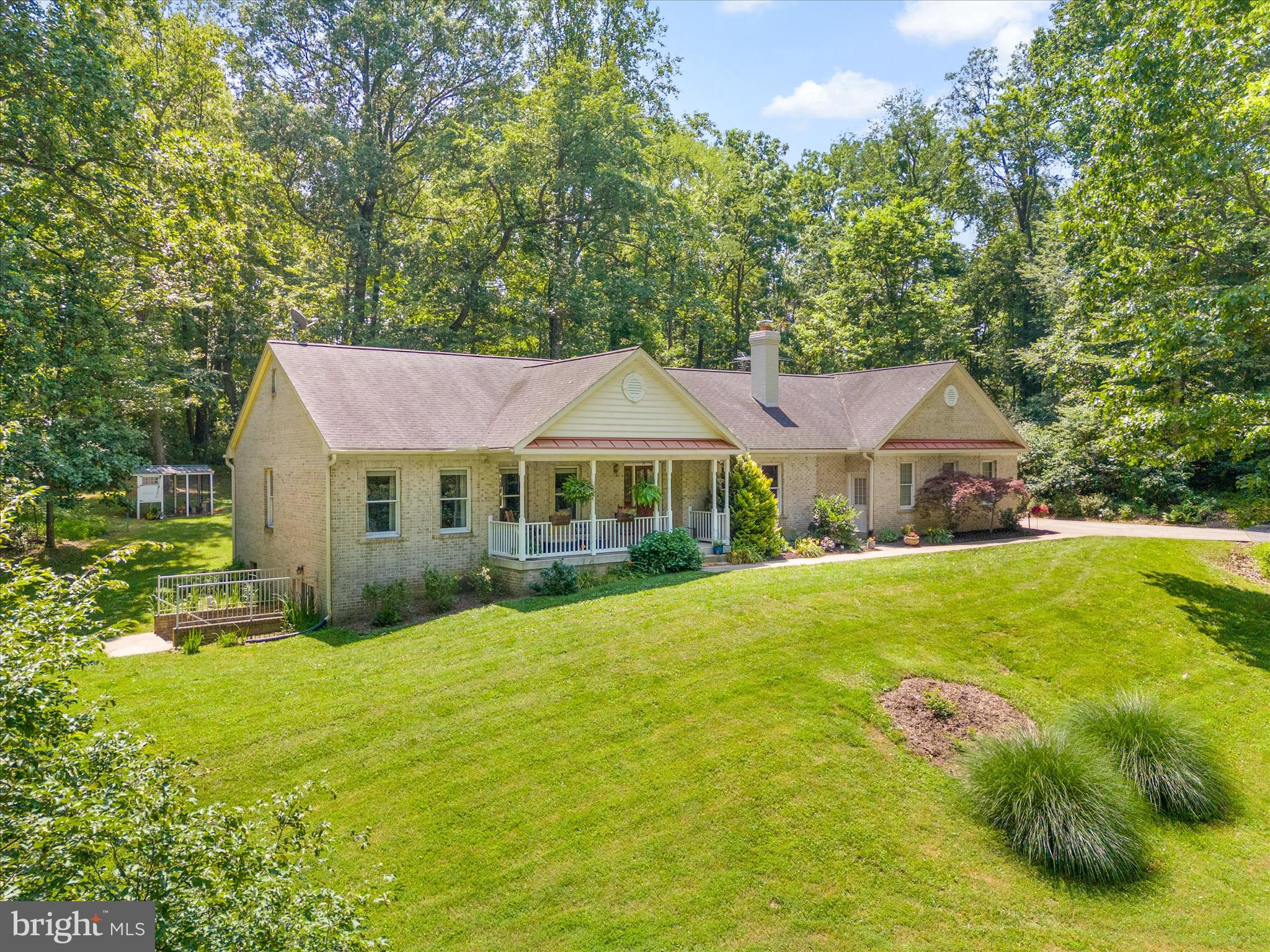 2323 MICHAEL ROAD