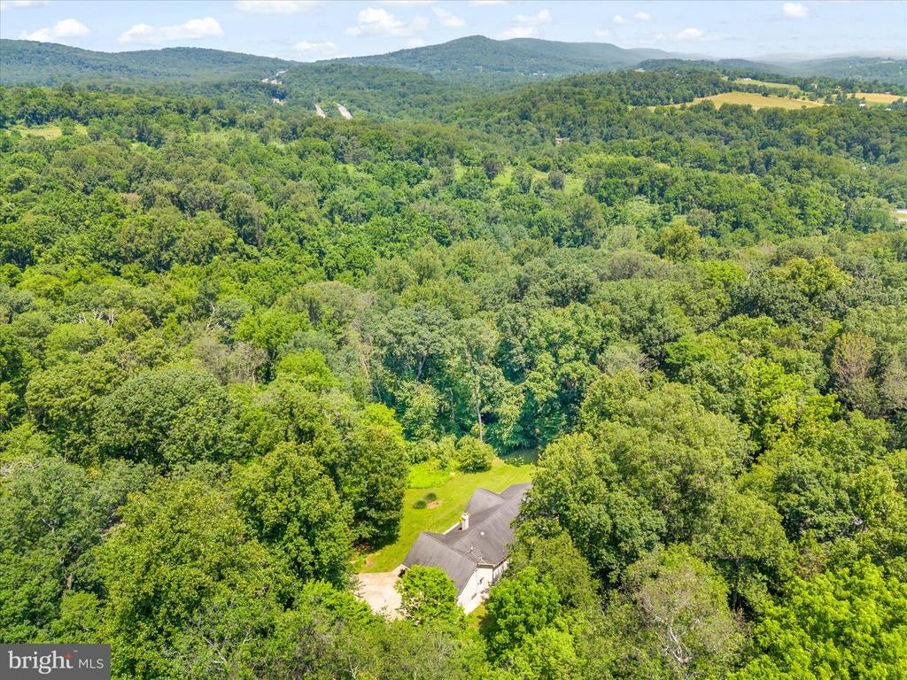 2323 MICHAEL ROAD