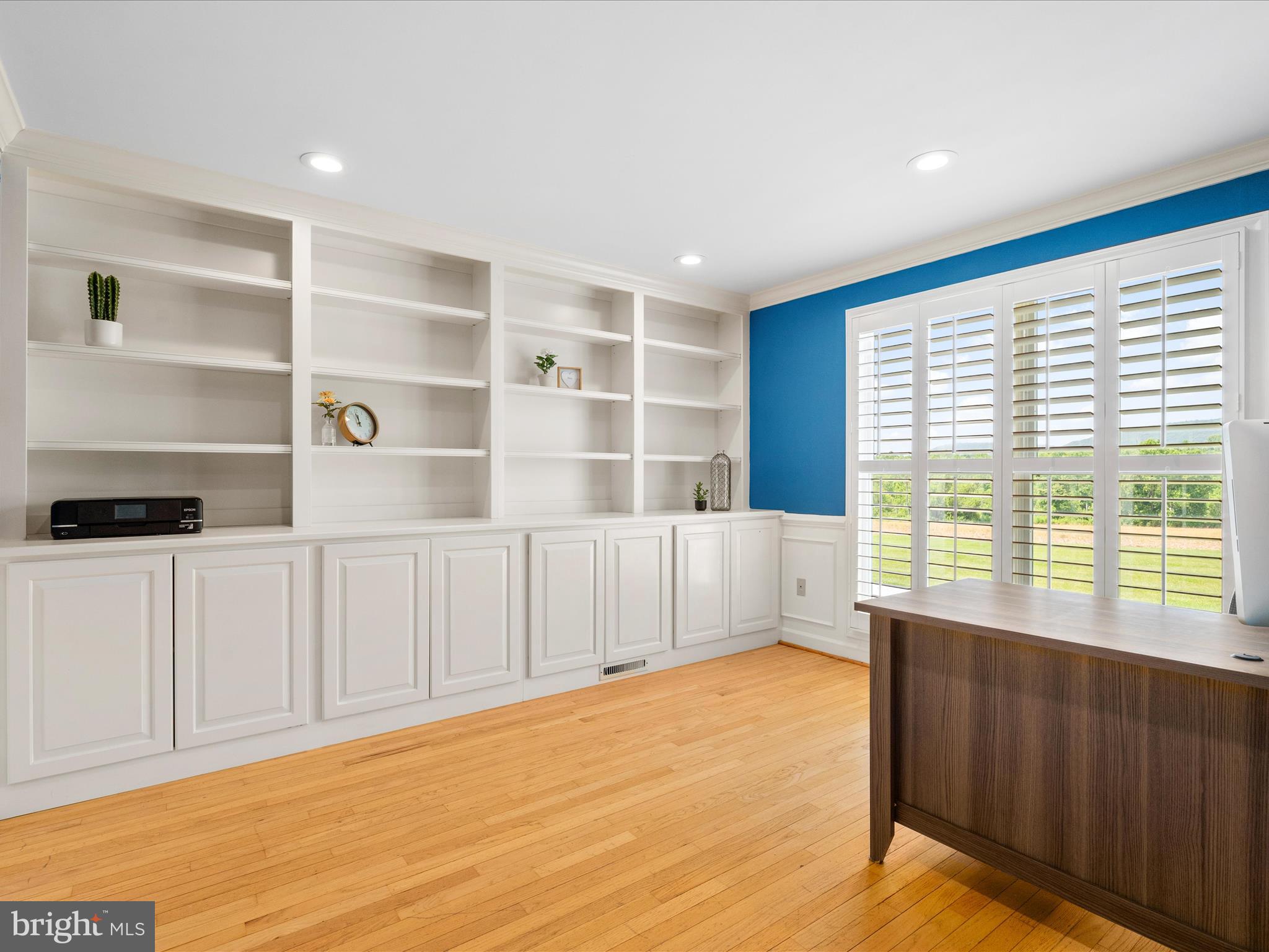 7100 EWING COURT