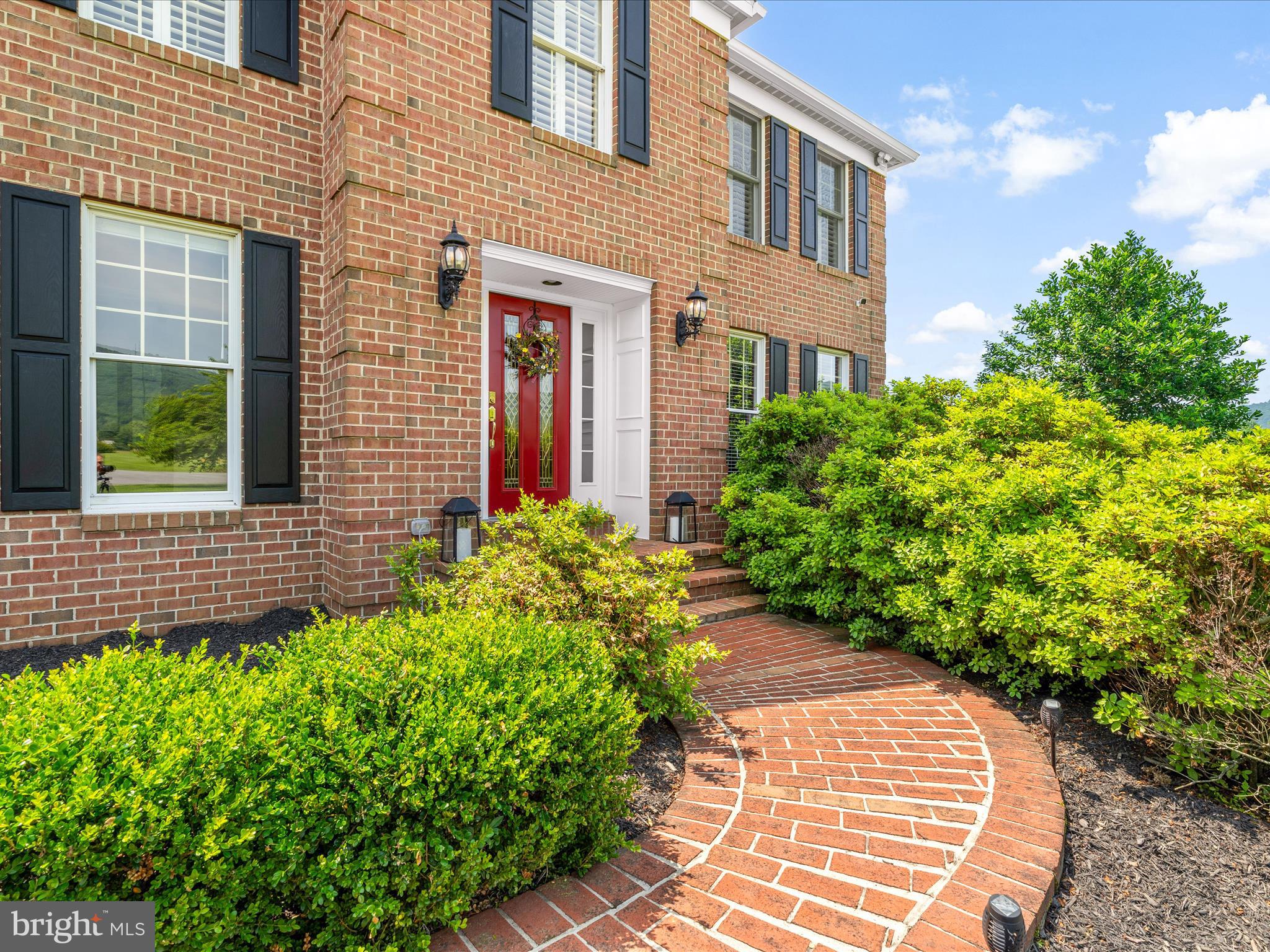 7100 EWING COURT