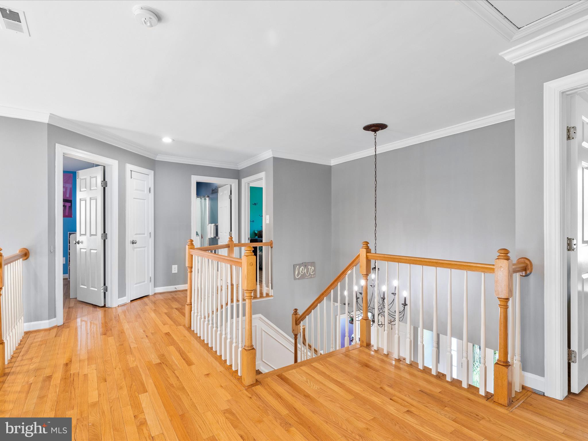 7100 EWING COURT