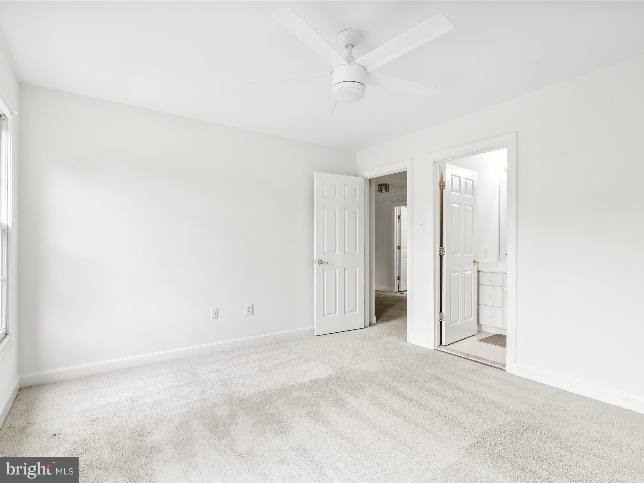 3079 LINDSEY COURT