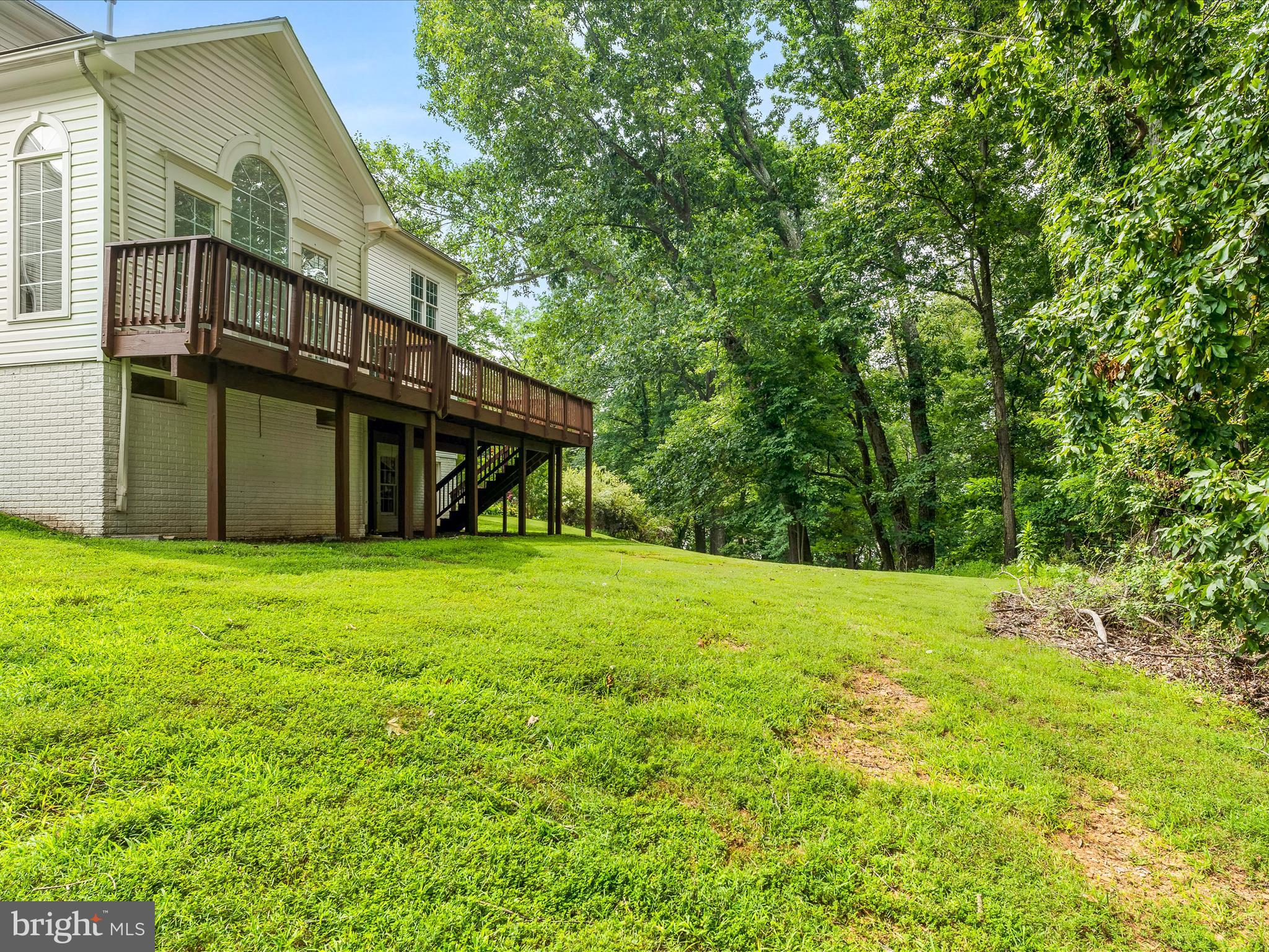 3079 LINDSEY COURT
