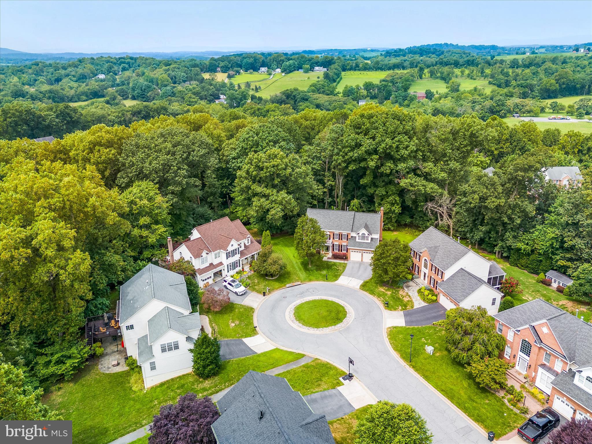 3079 LINDSEY COURT