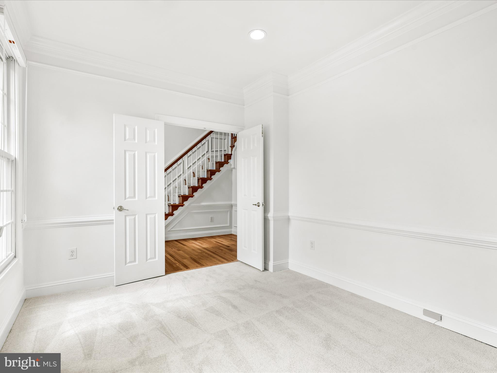3079 LINDSEY COURT