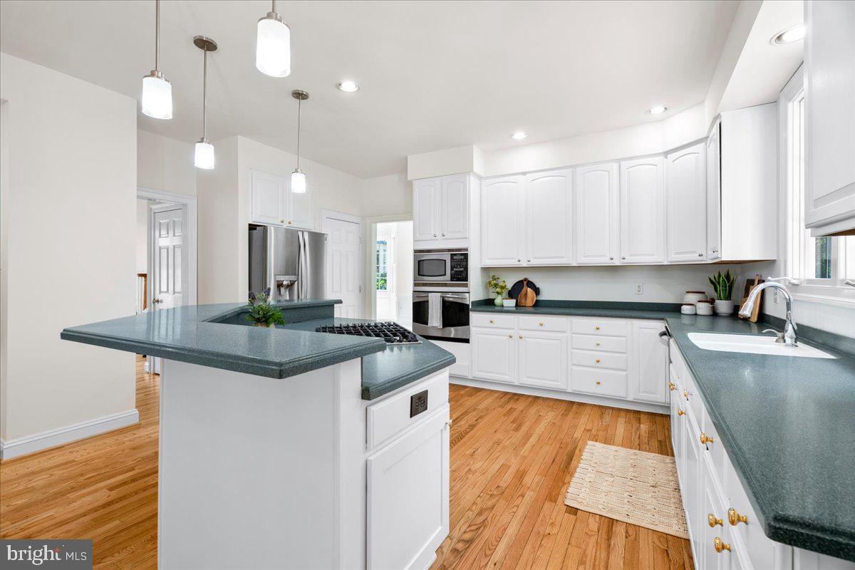 3079 LINDSEY COURT
