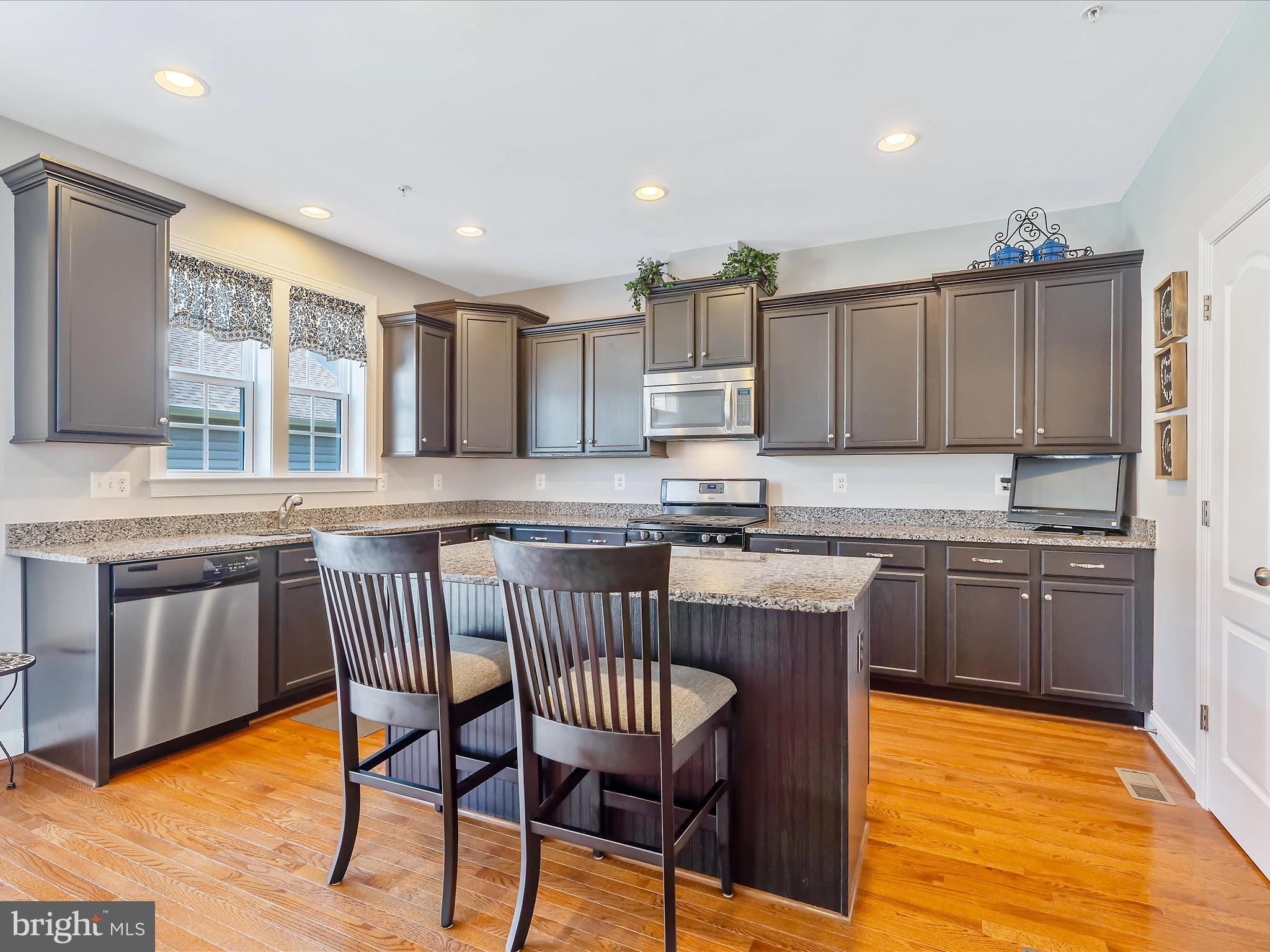 1153 POTOMAC VIEW PARKWAY