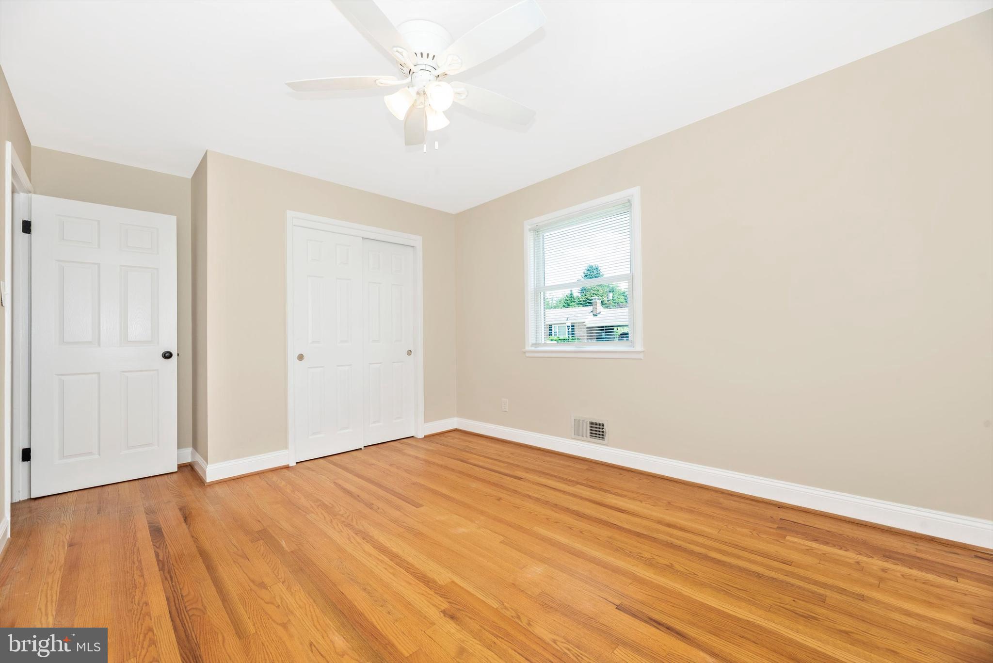 909 CHEROKEE TRAIL
